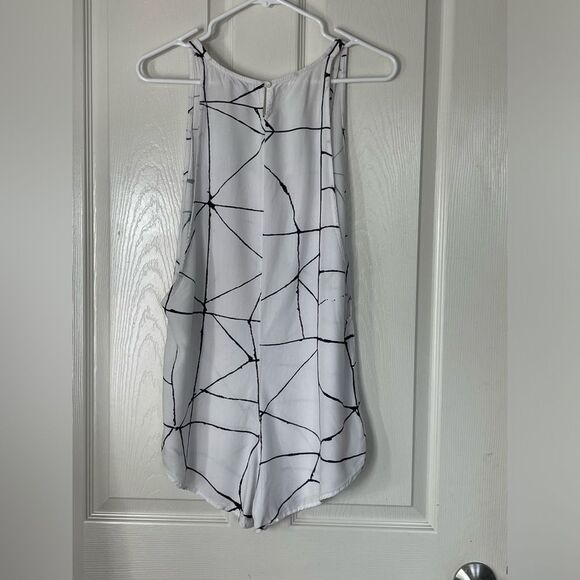 Bean Romper in White Prism shorts light weight Indah size small - Picture 5 of 8